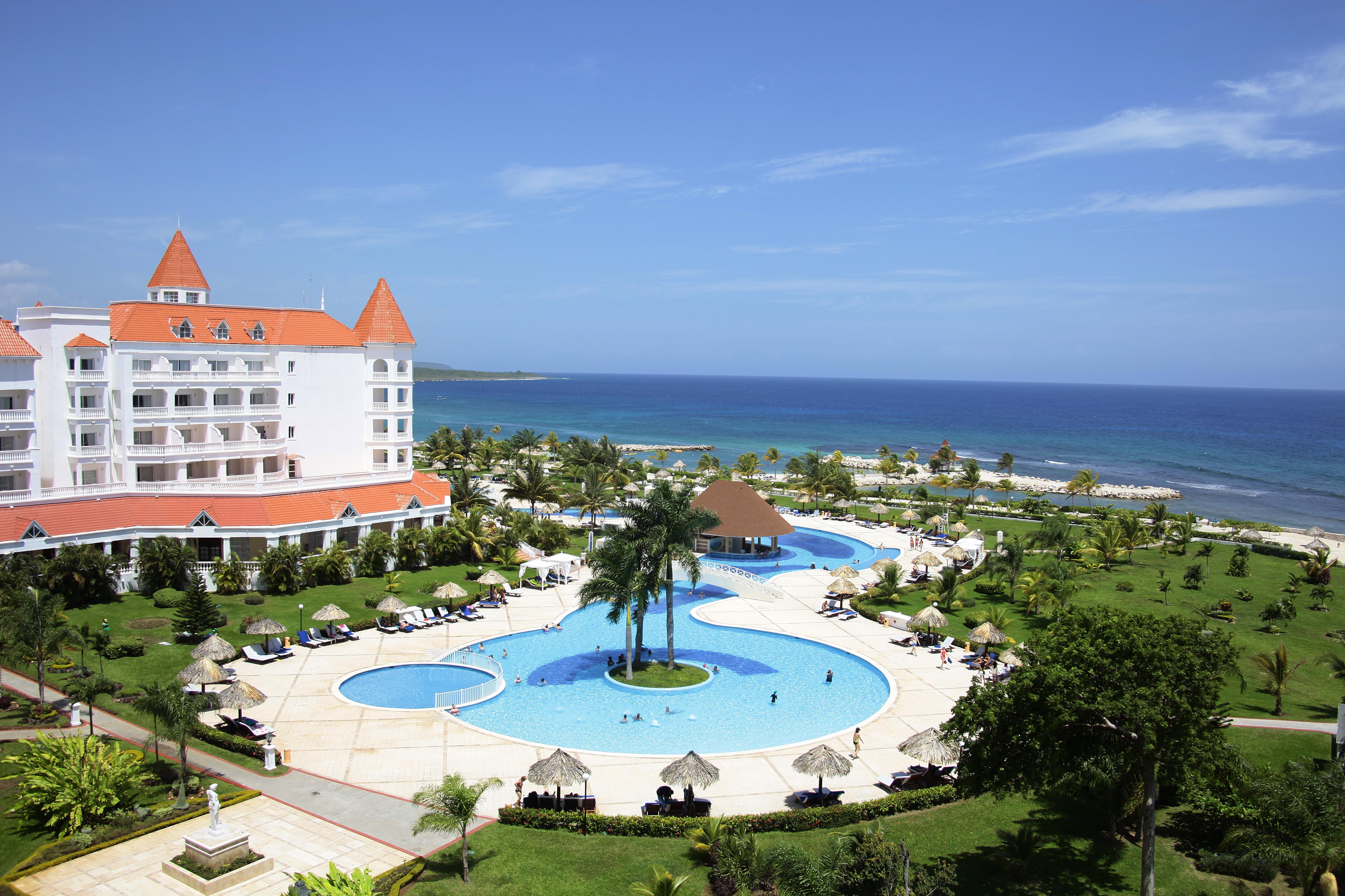 Готель Bahia Principe Grand Jamaica (Adults Only) Раневей-Бей Екстер'єр фото